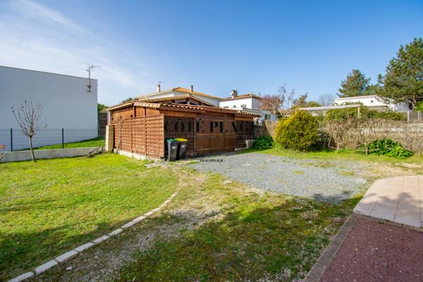 Vaux-sur-Mer (17640) VAUX-SUR-MER - MAISON FAMILIALE A 150 M DE LA PLAGE