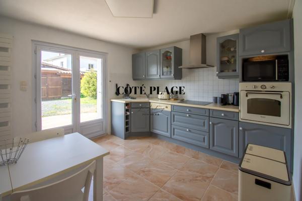 Vaux-sur-Mer (17640) VAUX-SUR-MER - MAISON FAMILIALE A 150 M DE LA PLAGE