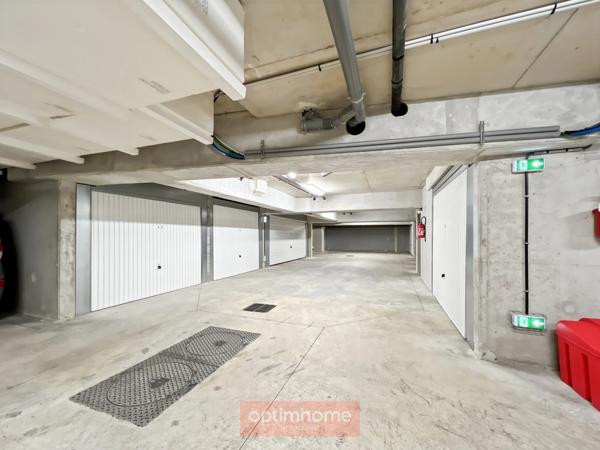 Rennes Sud-Gare / Sainte-Thérèse – T4 traversant avec deux loggias, jardin partagé et garage