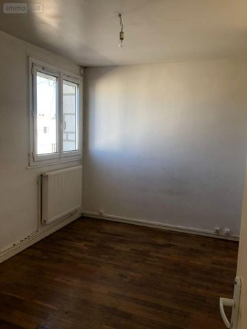 Maison à louer à Issoudun dans l'Indre (36100), ref : LOC.CHA