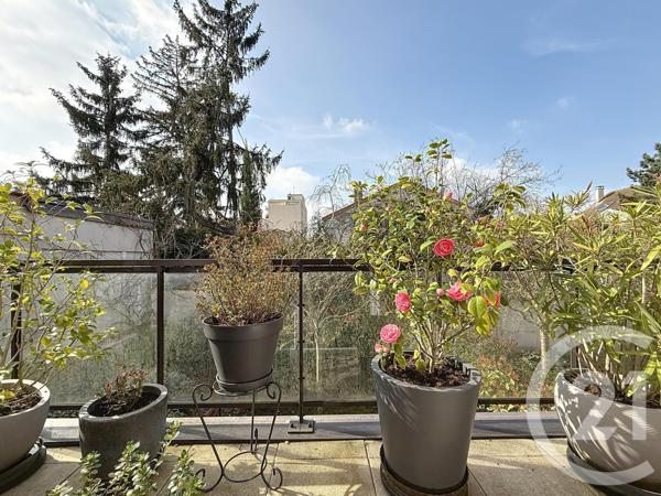 Appartement F4 à vendre  4 pièces - 81 m2 NANTERRE - 92