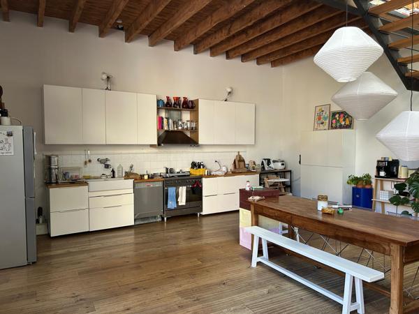 Maison
         4 pièces
        - 247 m² 418 000 € *