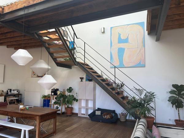 Maison
         4 pièces
        - 247 m² 418 000 € *