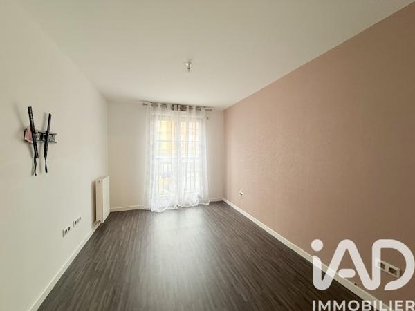 Location appartement 2 pièces 46 m² Domont