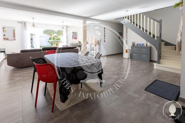 Maison d'exception à vendre à Périgny - Référence NB494 , Perigny