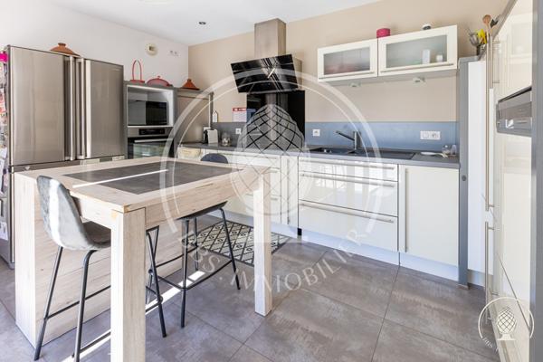 Maison d'exception à vendre à Périgny - Référence NB494 , Perigny