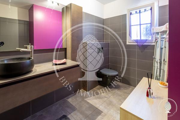 Maison d'exception à vendre à Périgny - Référence NB494 , Perigny