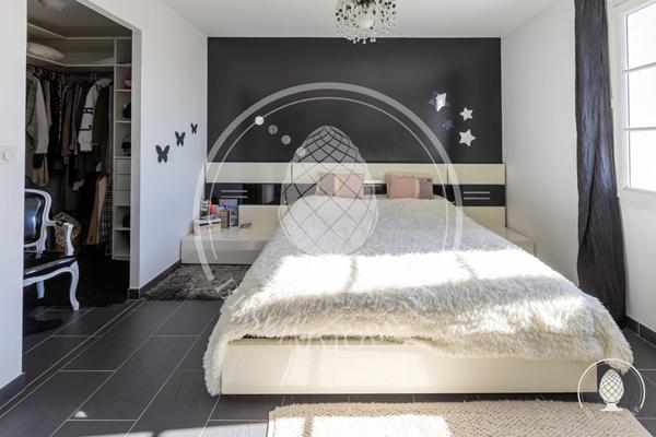 Maison d'exception à vendre à Périgny - Référence NB494 , Perigny