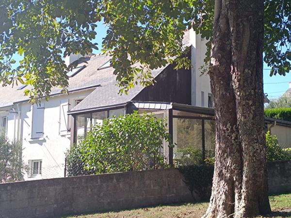 Nouvelle exclusivité, Maison de ville proche centre