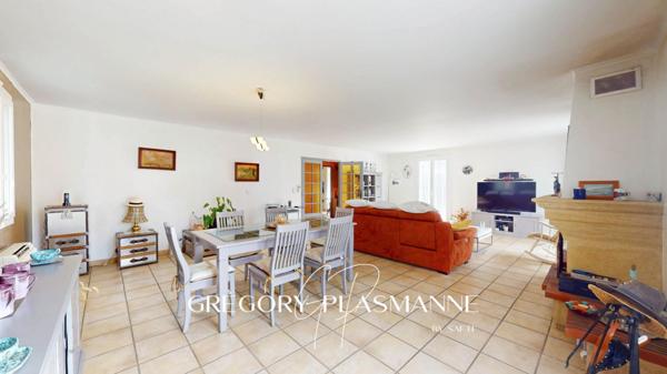 Maison 3 chambres de plain-pied avec Piscine !