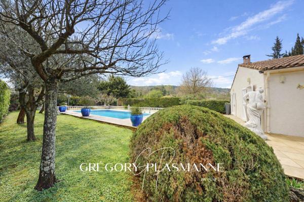 Maison 3 chambres de plain-pied avec Piscine !