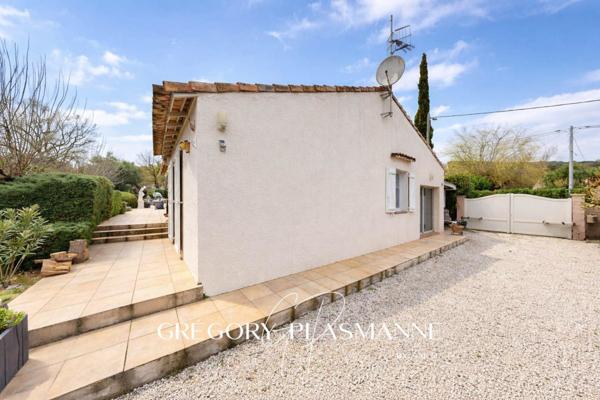 Maison 3 chambres de plain-pied avec Piscine !