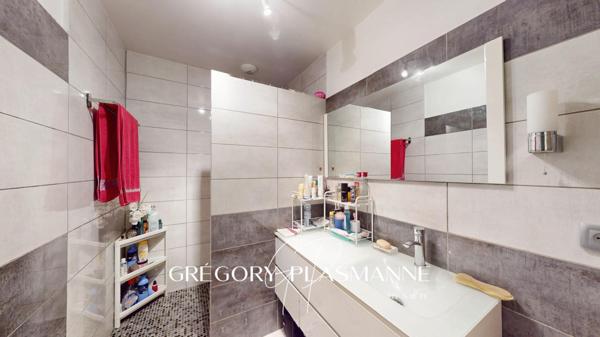 Maison 3 chambres de plain-pied avec Piscine !