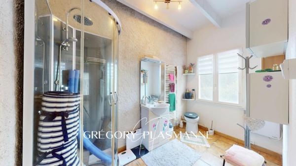 Maison 3 chambres de plain-pied avec Piscine !