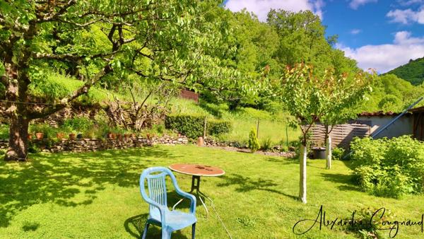 A vendre VERDALLE (81) - maison de village de 81 m² avec jardin