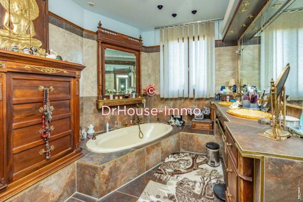 Maison à vendre 12 pièces de 260 m²