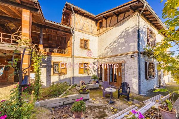 Maison à vendre 12 pièces de 260 m²