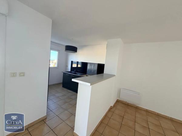 Appartement à louer 3 pièces 67.17m² Sète (34200)