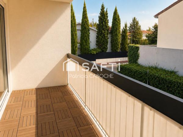 Appartement 3 chambres Balcon, place de parking , ascenseur