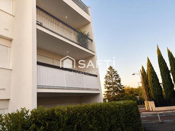 Appartement 3 chambres Balcon, place de parking , ascenseur