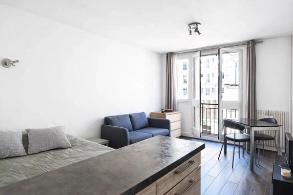Appartement Paris 18 e - ABBESSES / MARCHE LEPIC
