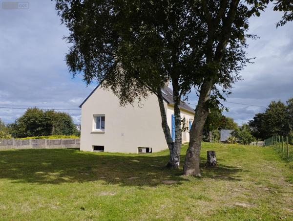 Maison à vendre à Ploumagoar dans les Côtes-d'Armor (22970), ref : 00408FR