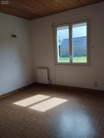 Maison à vendre à Ploumagoar dans les Côtes-d'Armor (22970), ref : 00408FR