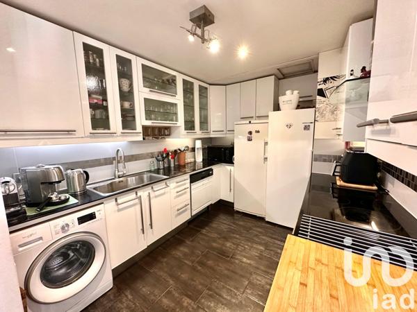 Appartement à vendre 4 pièces 85 m² Cogolin