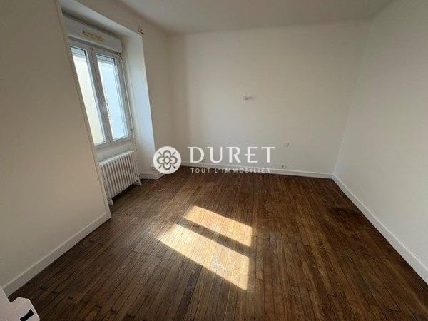 MAISON T3 A LOUER - MOUZILLON