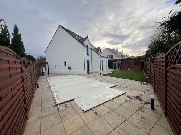 Maison spacieuse 8 pièces à louer à Marolles-en-Brie - Réf. 2188