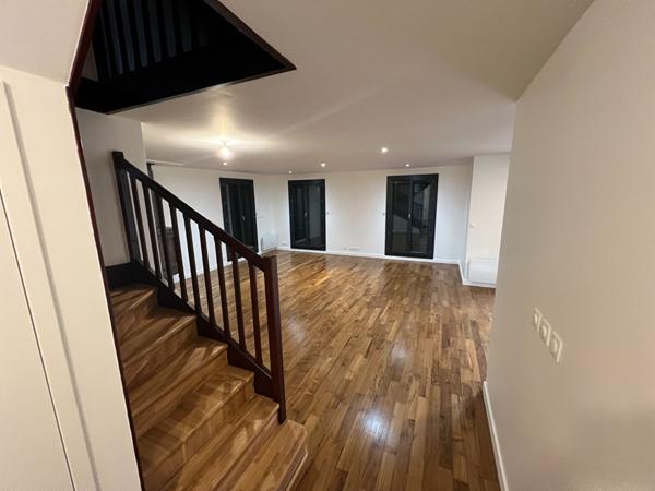 Maison spacieuse 8 pièces à louer à Marolles-en-Brie - Réf. 2188