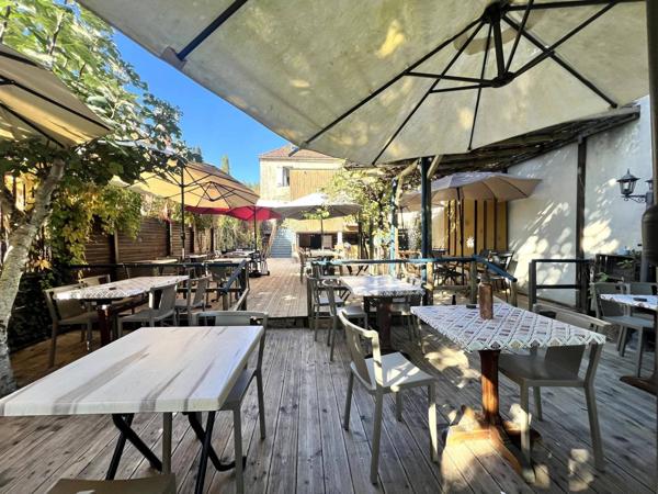 Murs et fonds en restauration Le Bugue