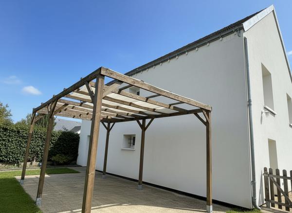 À VENDRE - Maison familiale rénovée - DPE C - Coeur de Chambray-lès-Tours