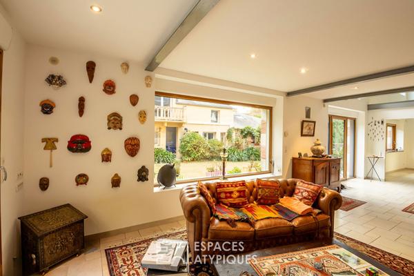 Maison en pierre avec un gîte