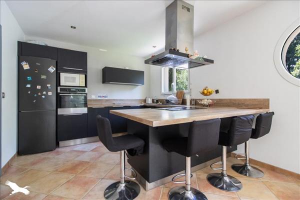 Maison à vendre |  Salies-de-Béarn |  4 pièces | 143 m²