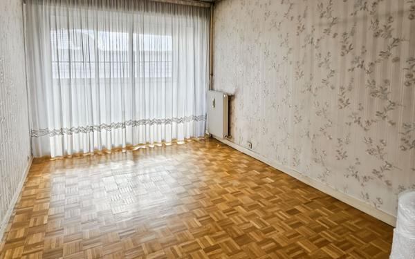 Appartement à vendre    3 pièces • 75,89 m2 La Courneuve