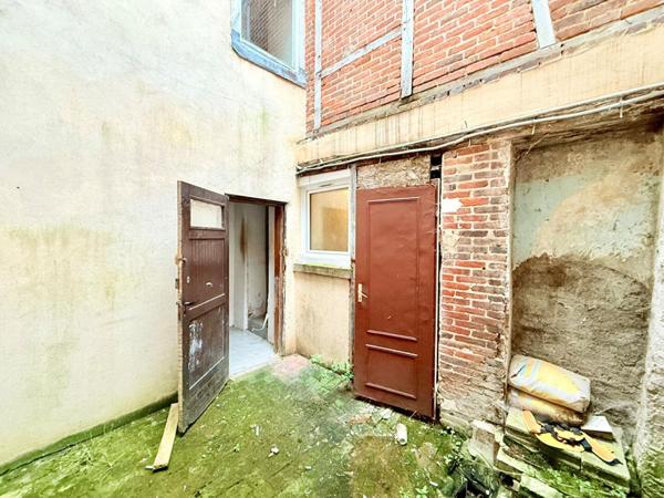 Immeuble Joigny 5 pièce(s) 105 m2