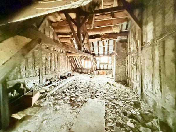 Immeuble Joigny 5 pièce(s) 105 m2