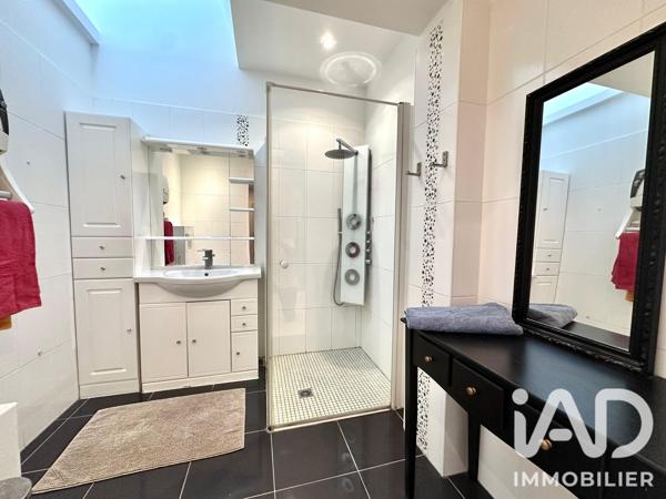 Maison à vendre 5 pièces 167 m² Sainte-Maxime