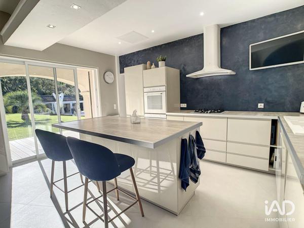 Maison à vendre 8 pièces 187 m² Le Muy