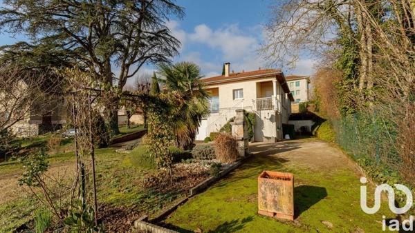 Maison 6 pièces de 178 m² à Meximieux (01800)