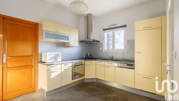 Maison 6 pièces de 178 m² à Meximieux (01800)