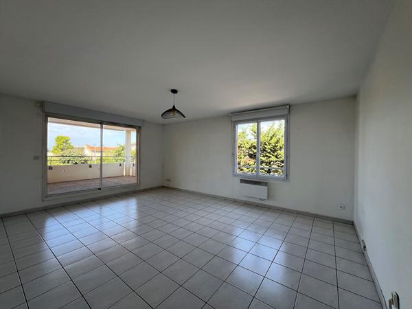 Appartement 3 pièce(s) 69.66 m2- LA VIEILLE CHAPELLE 13008