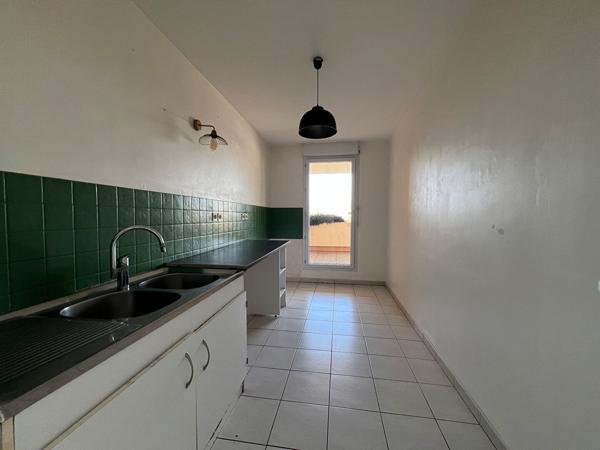 Appartement 3 pièce(s) 69.66 m2- LA VIEILLE CHAPELLE 13008