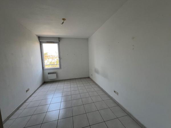 Appartement 3 pièce(s) 69.66 m2- LA VIEILLE CHAPELLE 13008