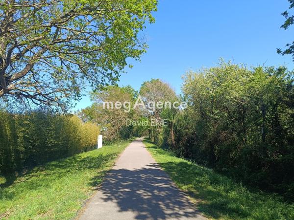 Maison à AIZENAY, 85190 - 7 pièces 130m²