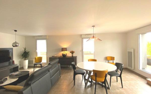 Appartement à vendre    3 pièces • 90 m2 Fondettes