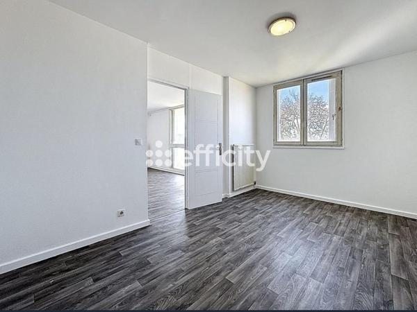 Appartement 4 pièces - 96 m² Exclusivité efficity