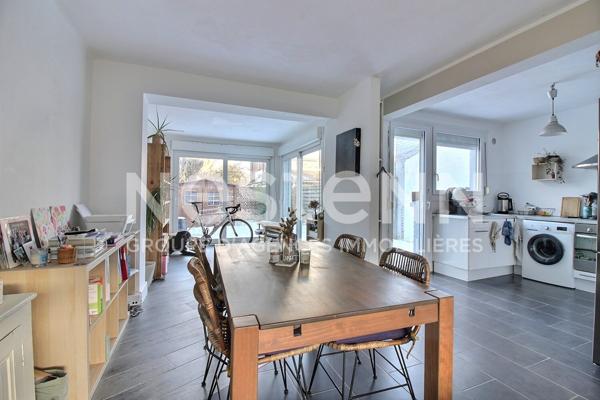 MAISON LOMME : 3 CHAMBRES ET JARDIN