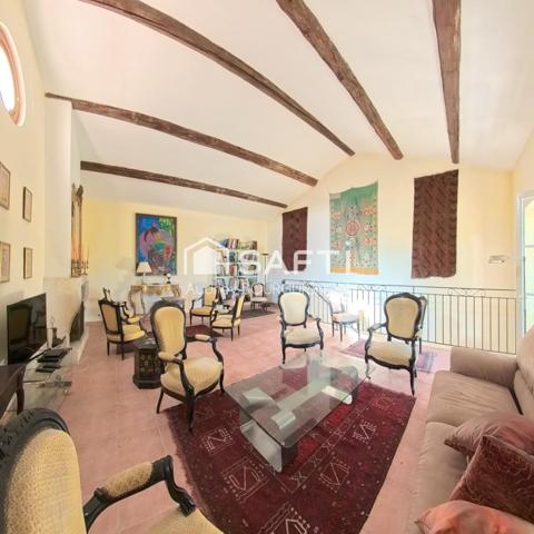 Mas provençal de 267 m² sur 8,7 hectares